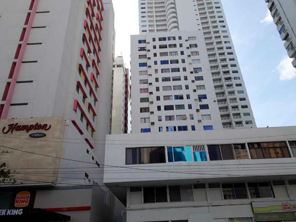 Edificio Delfines Playa Apartamento *